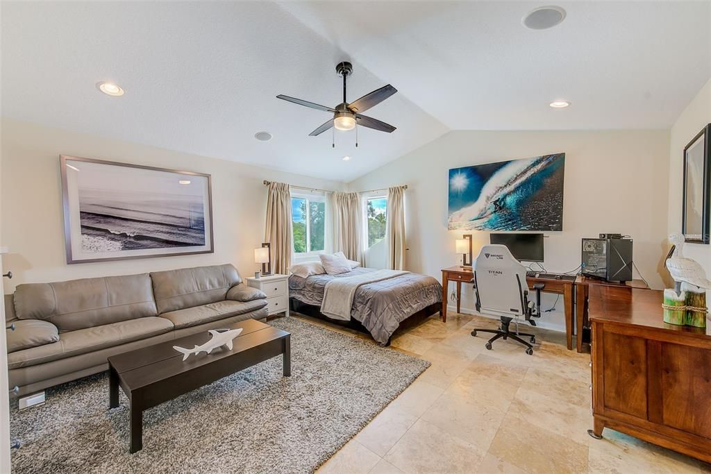 Bedroom, Home Office, Interior, Recessed Lighting