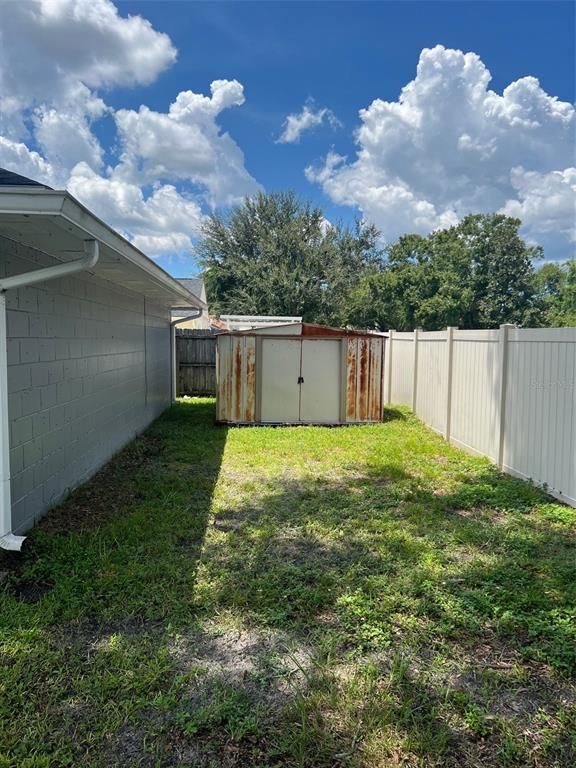 Backyard, Exterior