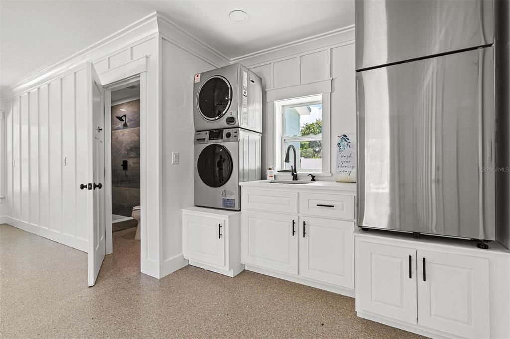 Interior, Kitchen, Utility Closets, Washer