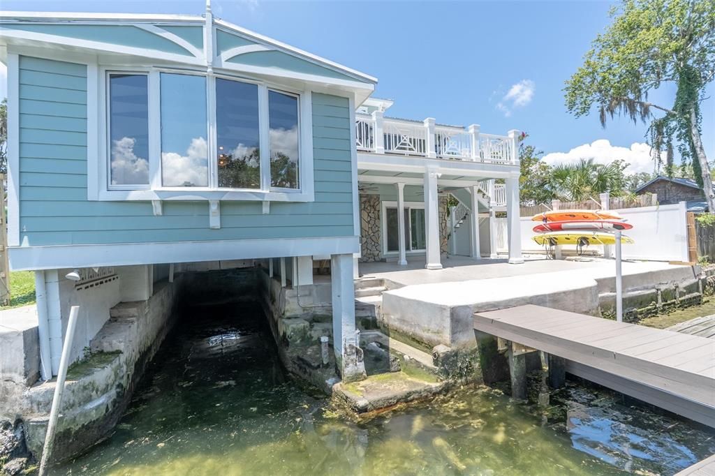 Exterior, Water