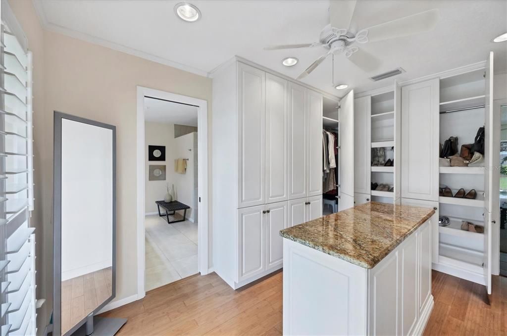 Interior, Recessed Lighting, Walk-in Closets, Wood Texture Flooring