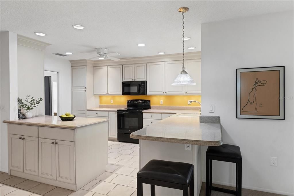 Interior, Kitchen, Pendant Lights, Recessed Lighting