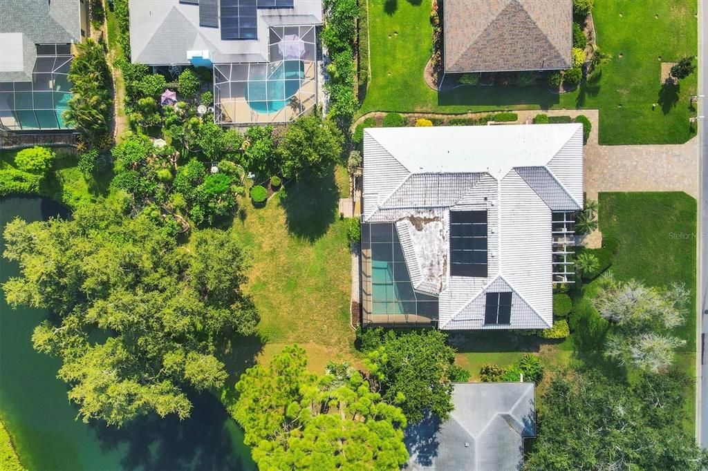 Exterior, Drone