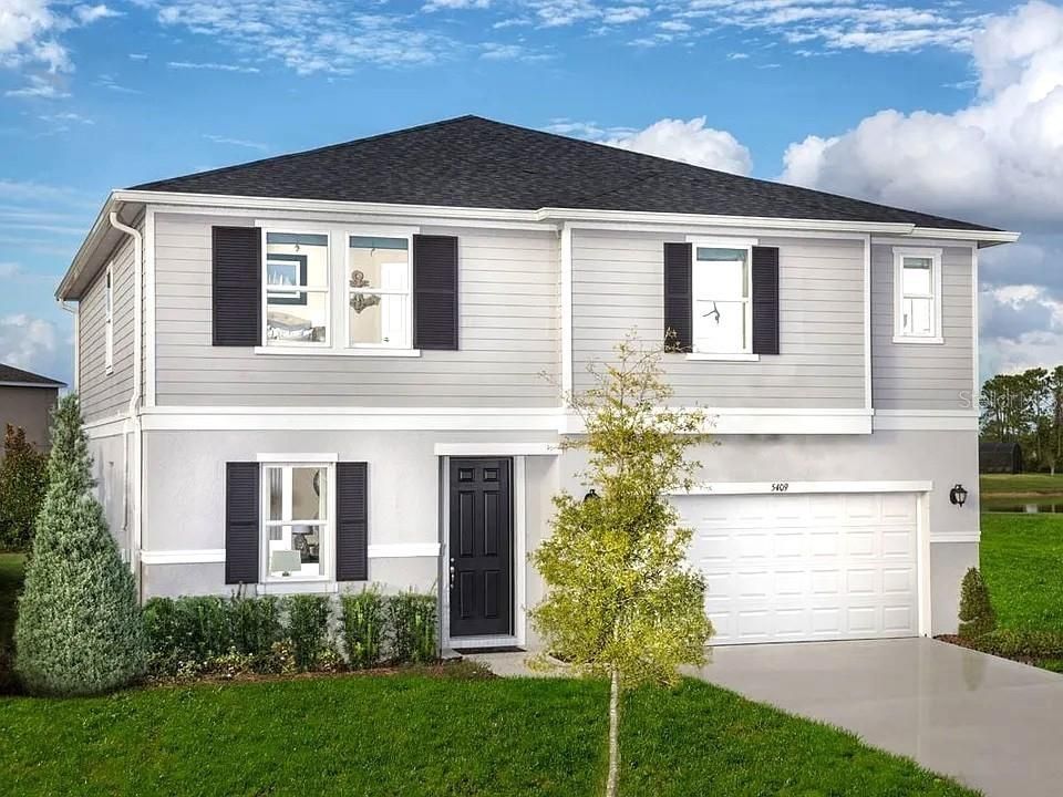 Attached, Exterior, Facade, Split Level