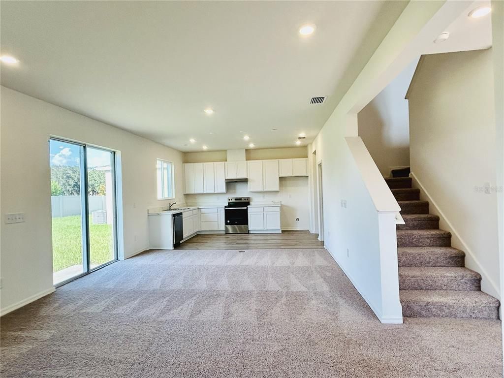 Empty room, Interior, Kitchen, Recessed Lighting