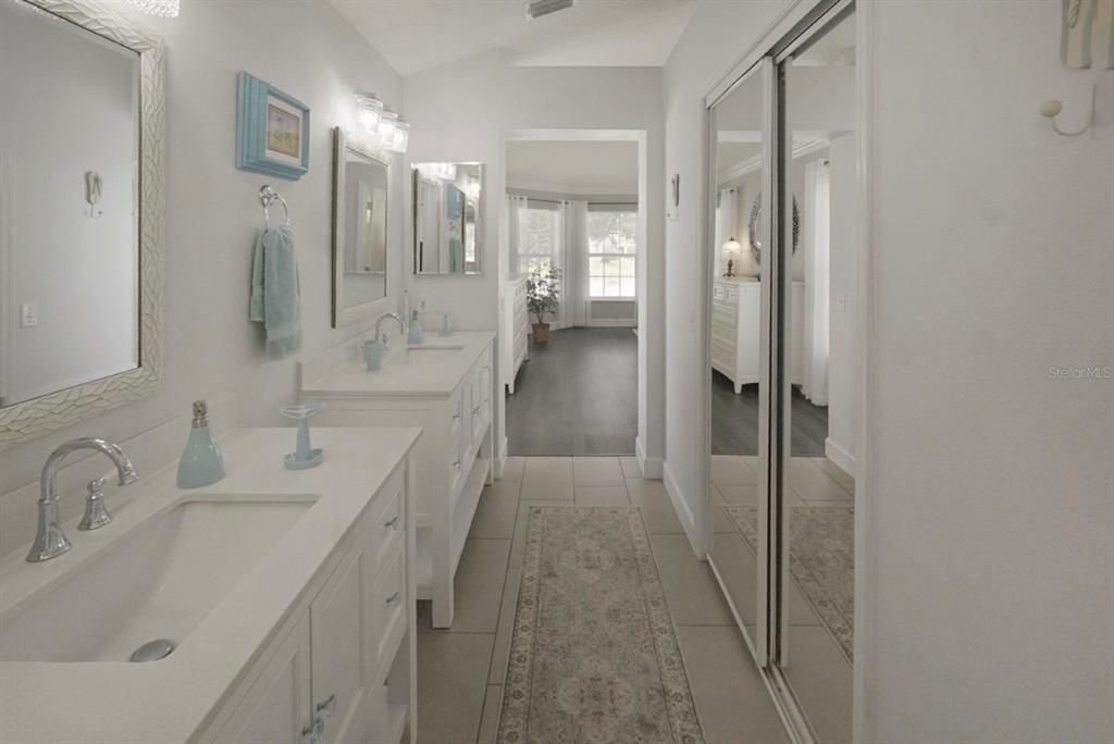 Bathroom, Dual Sink Vanities, Interior