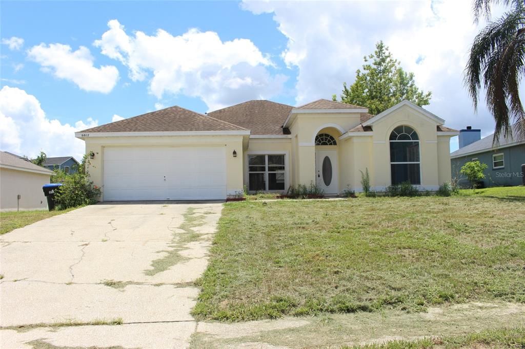 Attached, Backyard, Exterior, Facade, Ranch