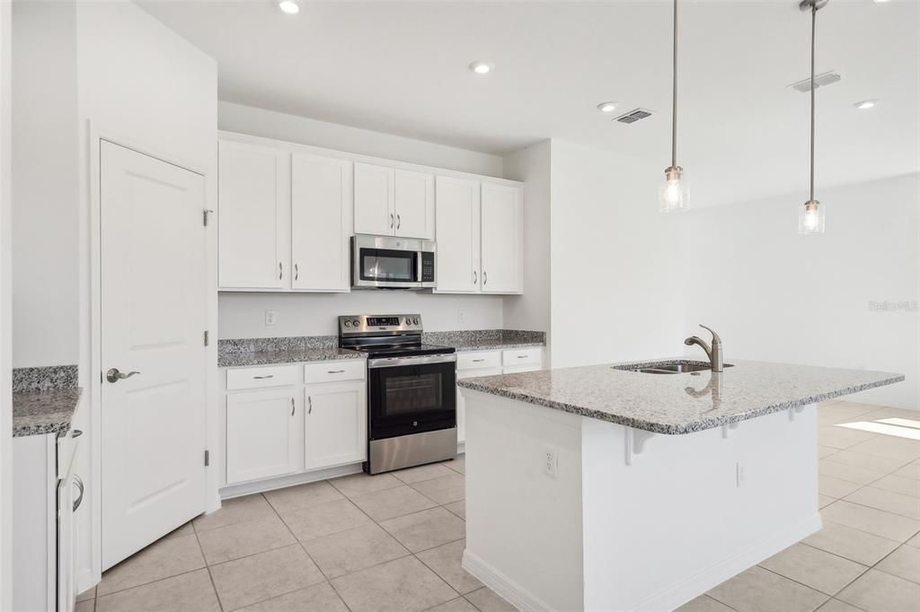 Interior, Kitchen, Pendant Lights, Recessed Lighting, Stainless Steel Appliances