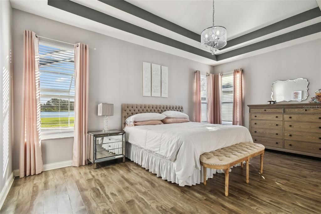 Bedroom, Interior, Pendant Lights, Wood Texture Flooring