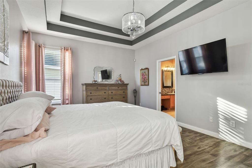 Bedroom, Interior, Pendant Lights, Wood Texture Flooring