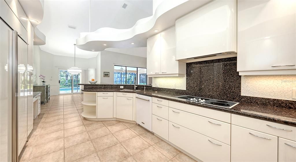 Interior, Kitchen, Pendant Lights, Recessed Lighting