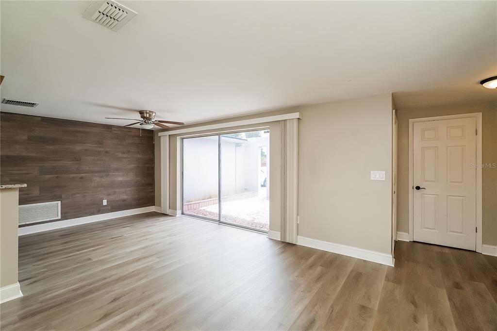 Empty room, Interior, Wood Texture Flooring, Wooden Walls