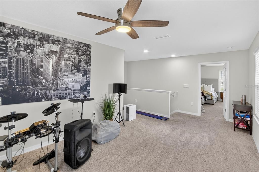 Fitness Equipment, Interior, Recessed Lighting