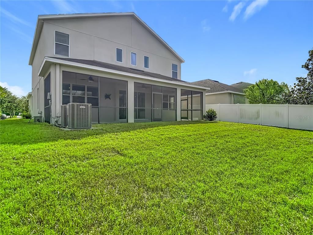 Backyard, Exterior