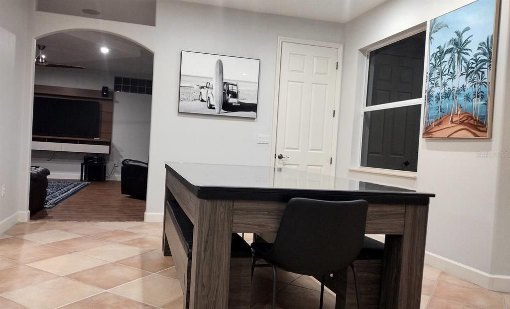 Interior, Recessed Lighting, Wood Texture Flooring