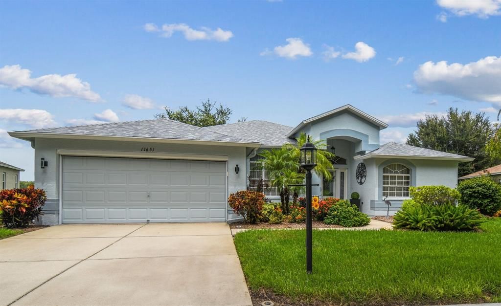 Attached, Exterior, Facade, Ranch