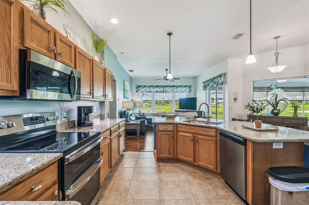 Dining room, Interior, Kitchen, Pendant Lights, Recessed Lighting
