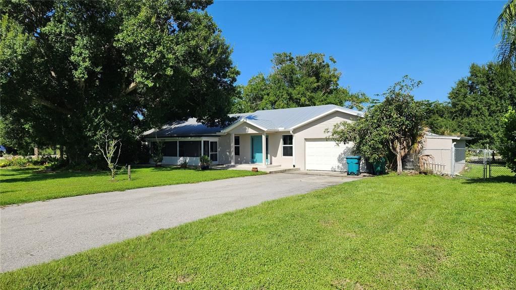 Attached, Backyard, Exterior, Facade, Ranch
