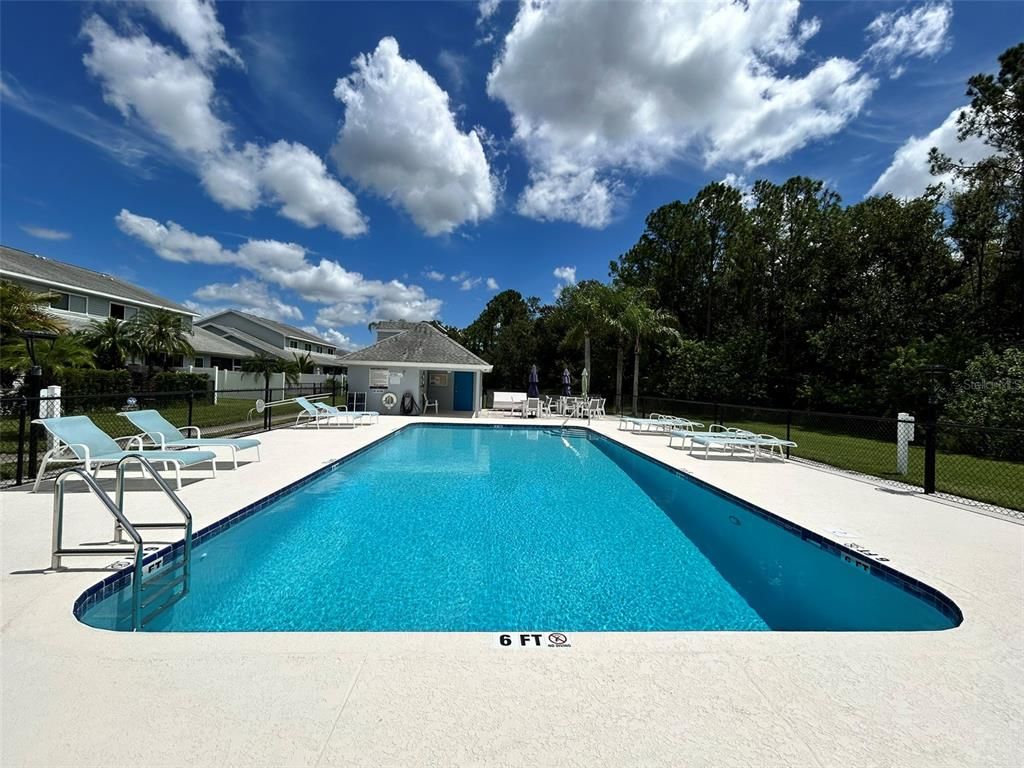 Exterior, Pool