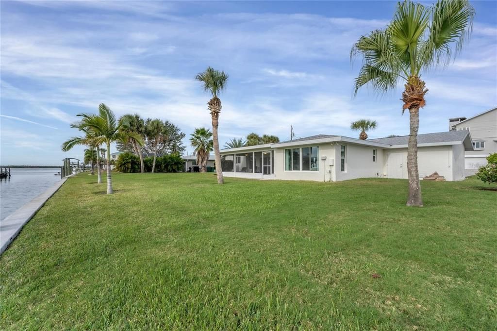 Backyard, Exterior, Water