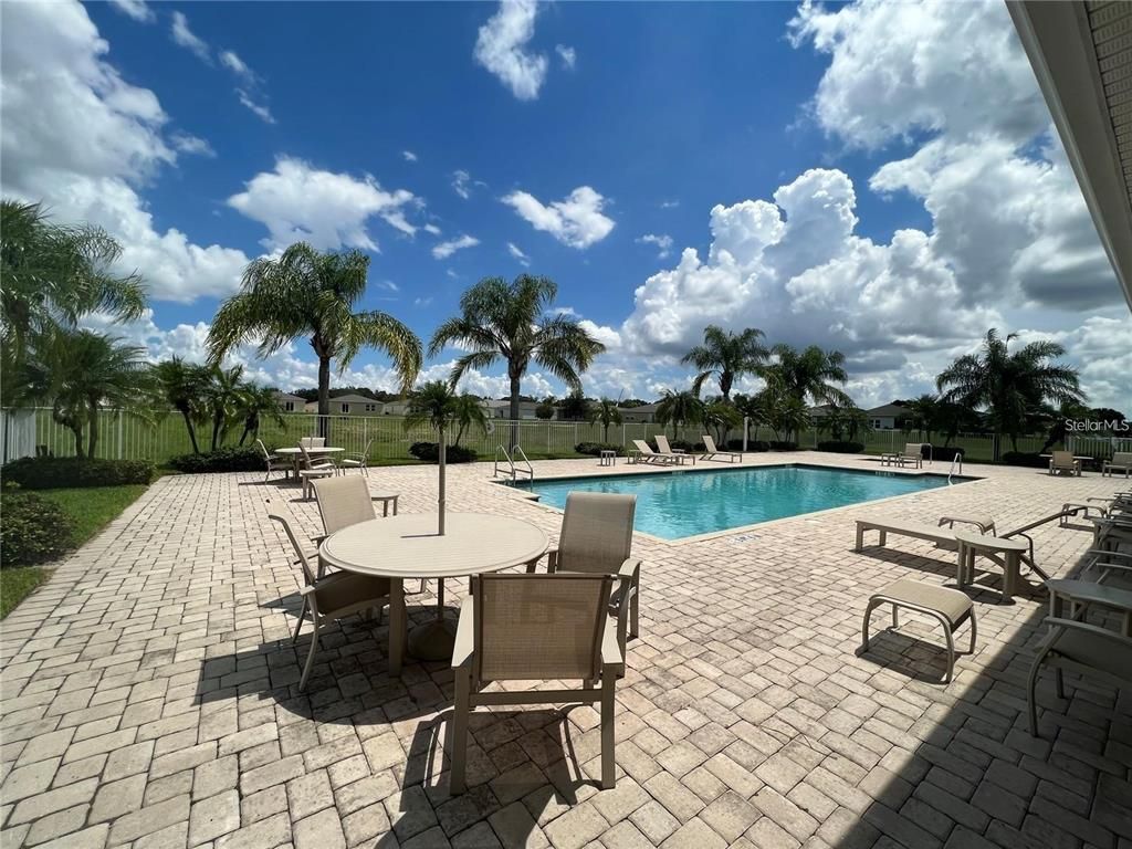 Exterior, Pool