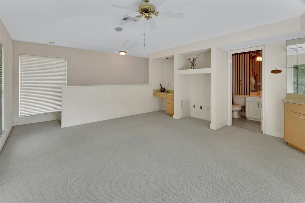 Bathroom, Empty room, Interior