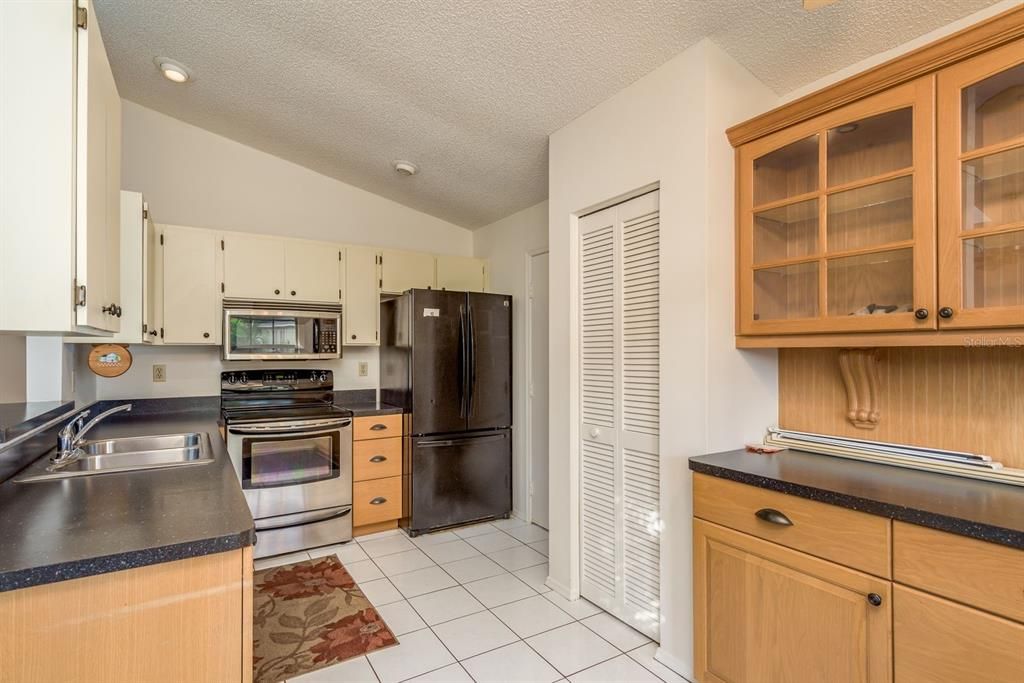 Interior, Kitchen, Recessed Lighting