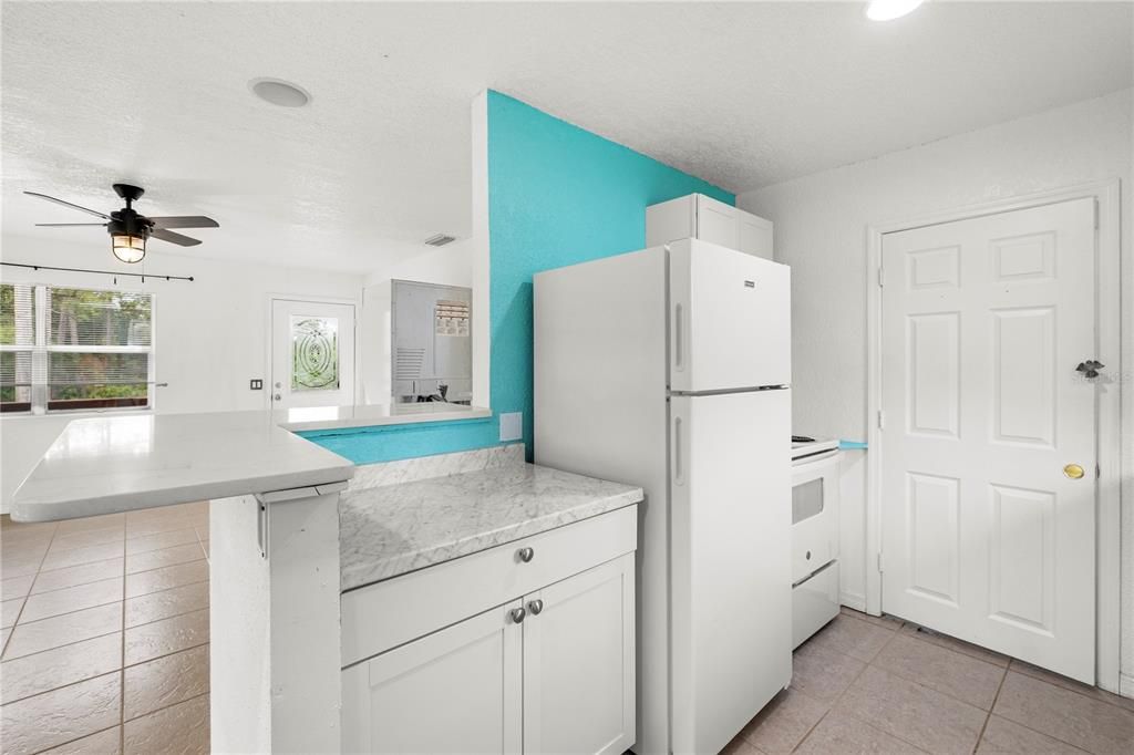 Interior, Kitchen, Recessed Lighting
