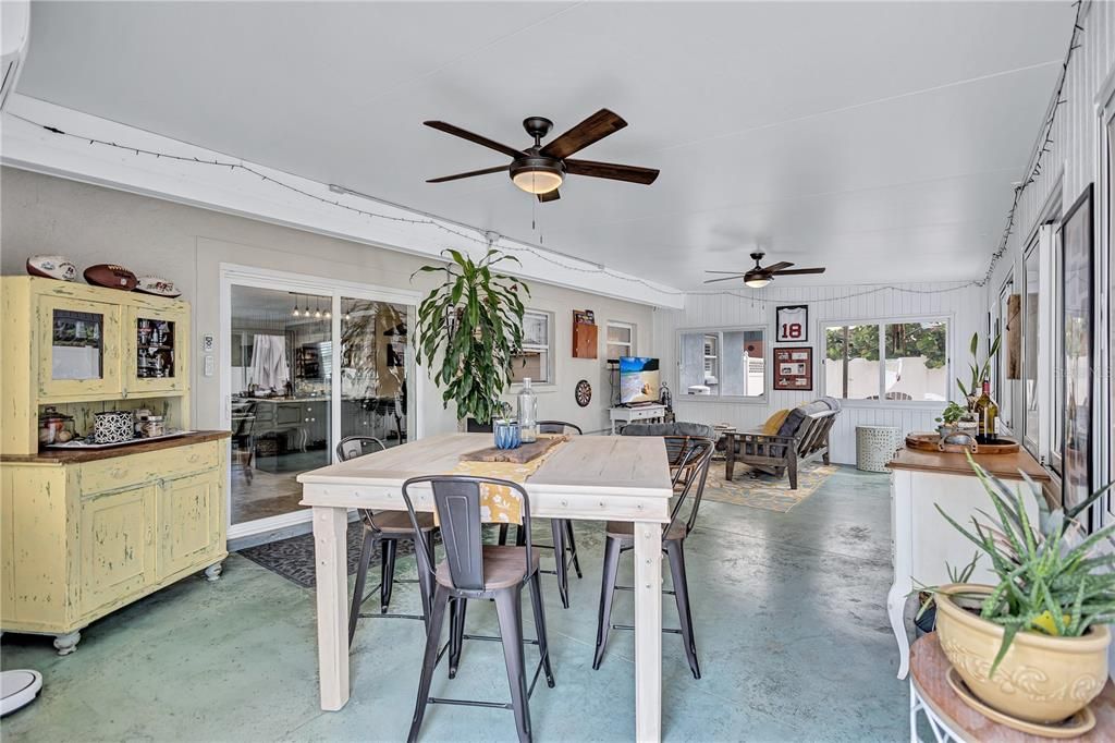 Dining room, Interior, Living room