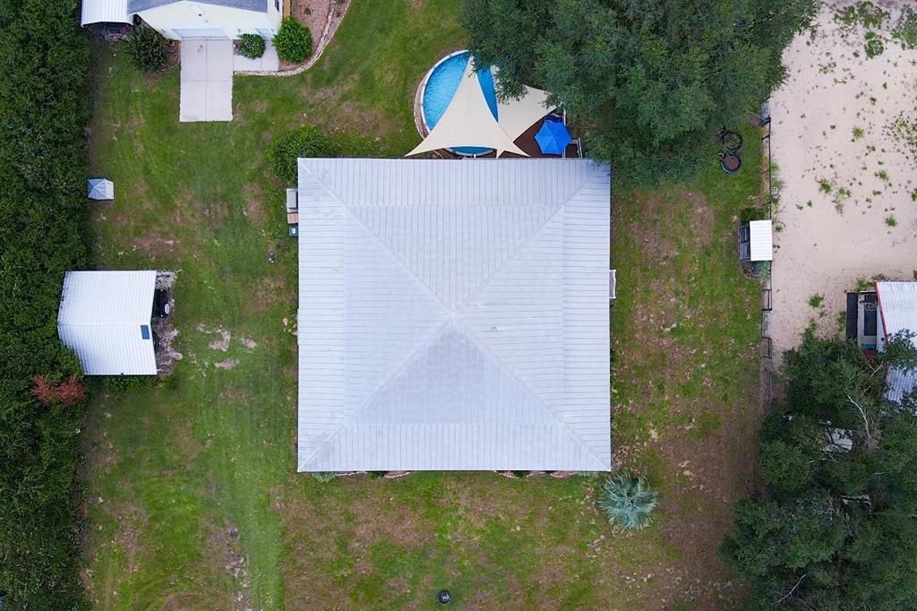 Exterior, Drone