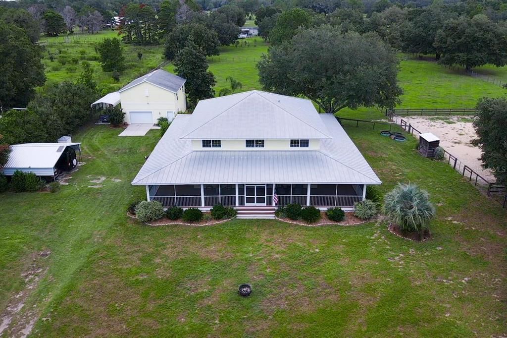 Exterior, Drone