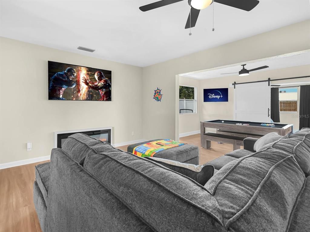 Billiard Table, Game Room, Interior, Living room, Wood Texture Flooring