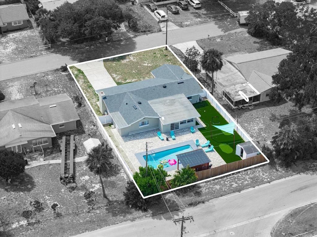 Exterior, Drone