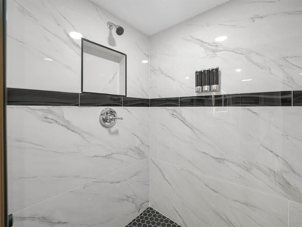 Bathroom, Interior, Marble Walls, Recessed Lighting