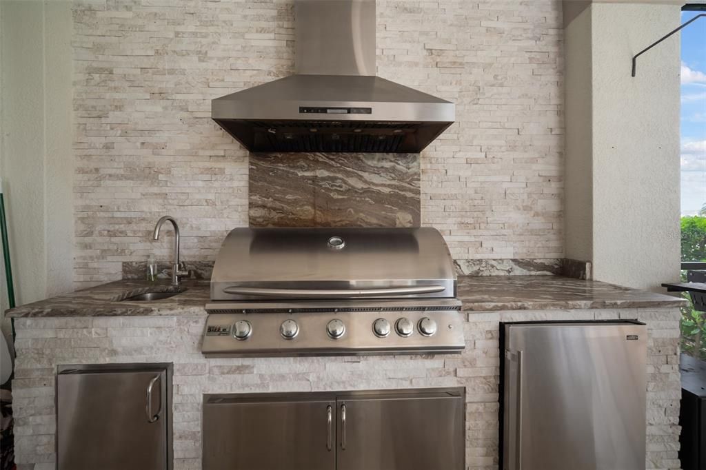 Exterior, Outdoor Kitchen, Stainless Steel Appliances