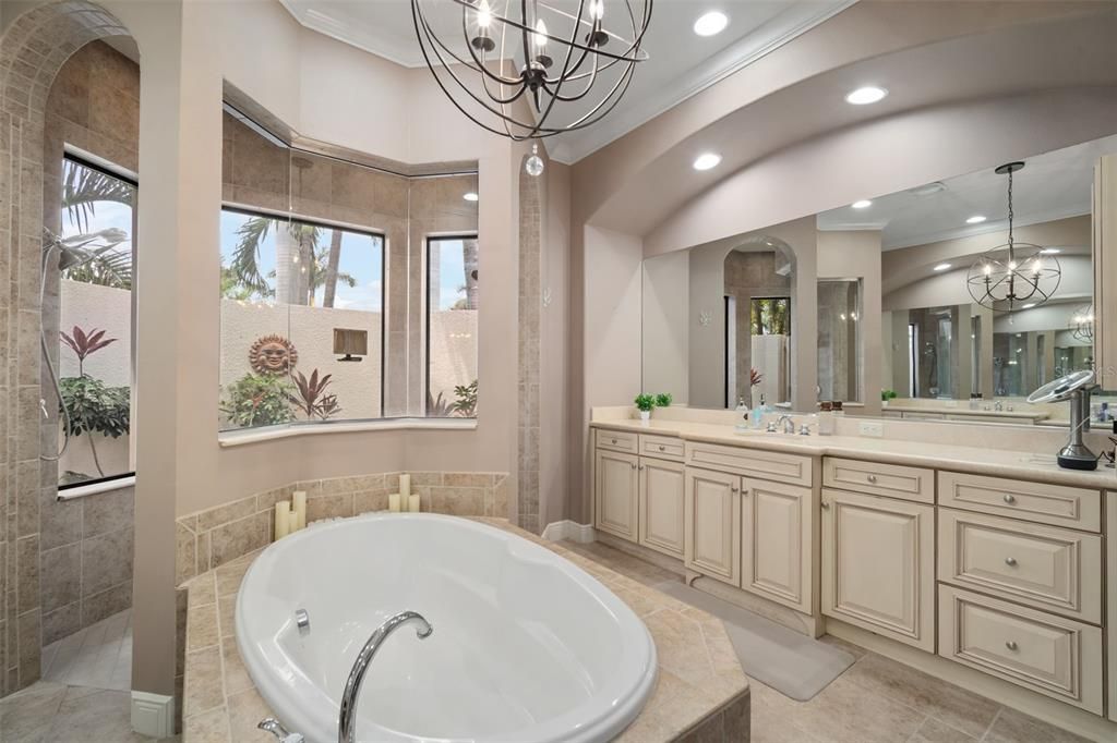 Bathroom, Chandelier, Dual Sink Vanities, Interior, Pendant Lights, Recessed Lighting