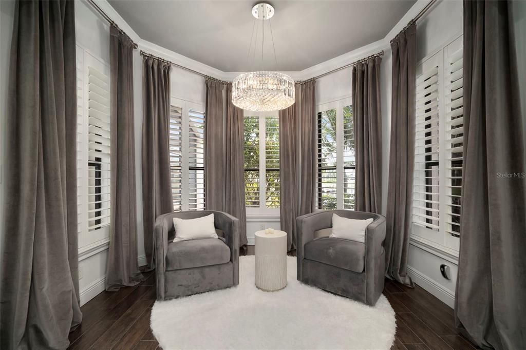 Chandelier, Interior, Wood Texture Flooring