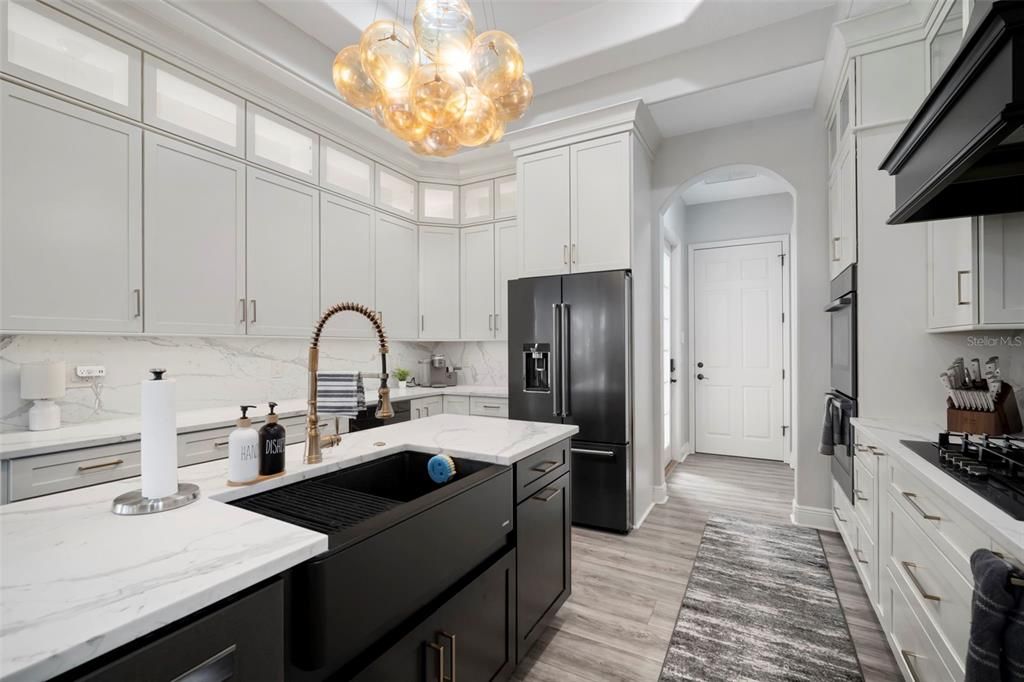 Chandelier, Interior, Kitchen, Pendant Lights, Wood Texture Flooring