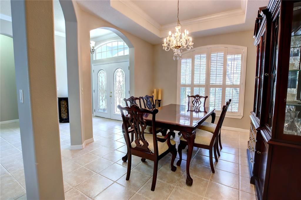 Chandelier, Dining room, Interior