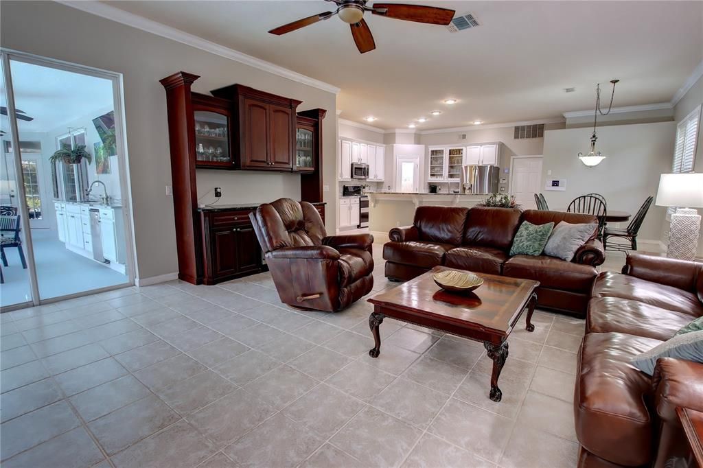 Dining room, Interior, Kitchen, Living room, Pendant Lights, Recessed Lighting, Stainless Steel Appliances