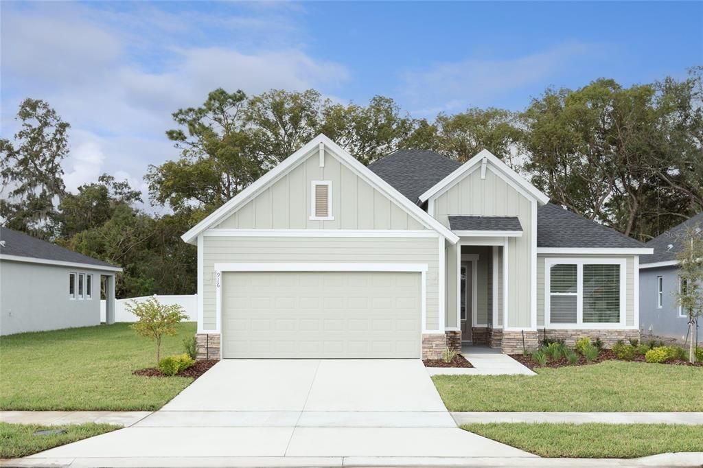 Attached, Exterior, Facade, Farmhouse