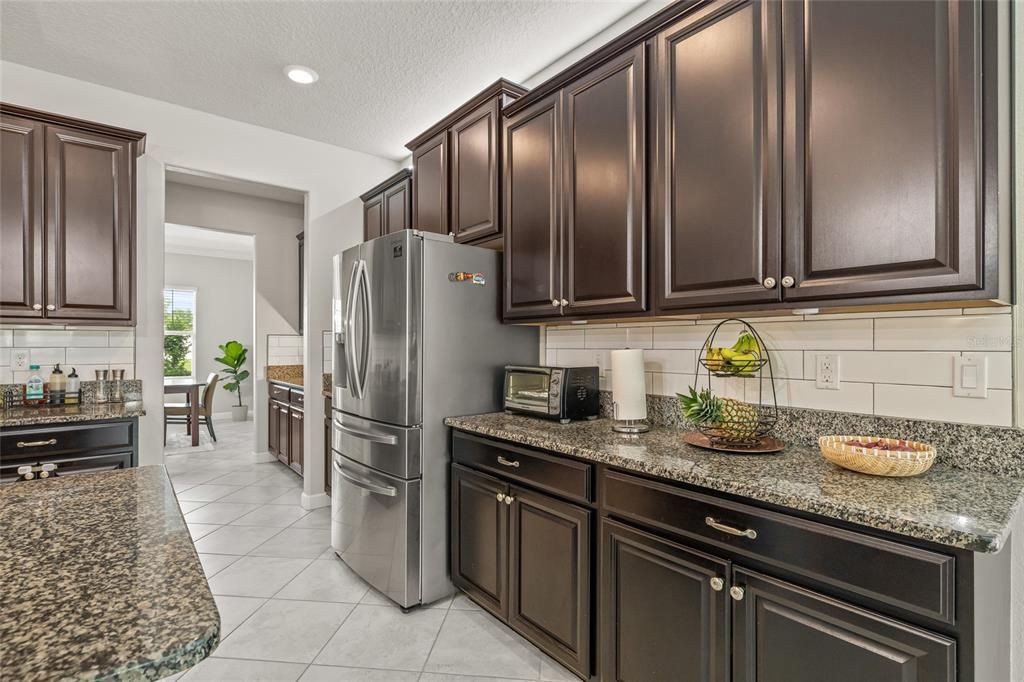 Dining room, Interior, Kitchen, Recessed Lighting