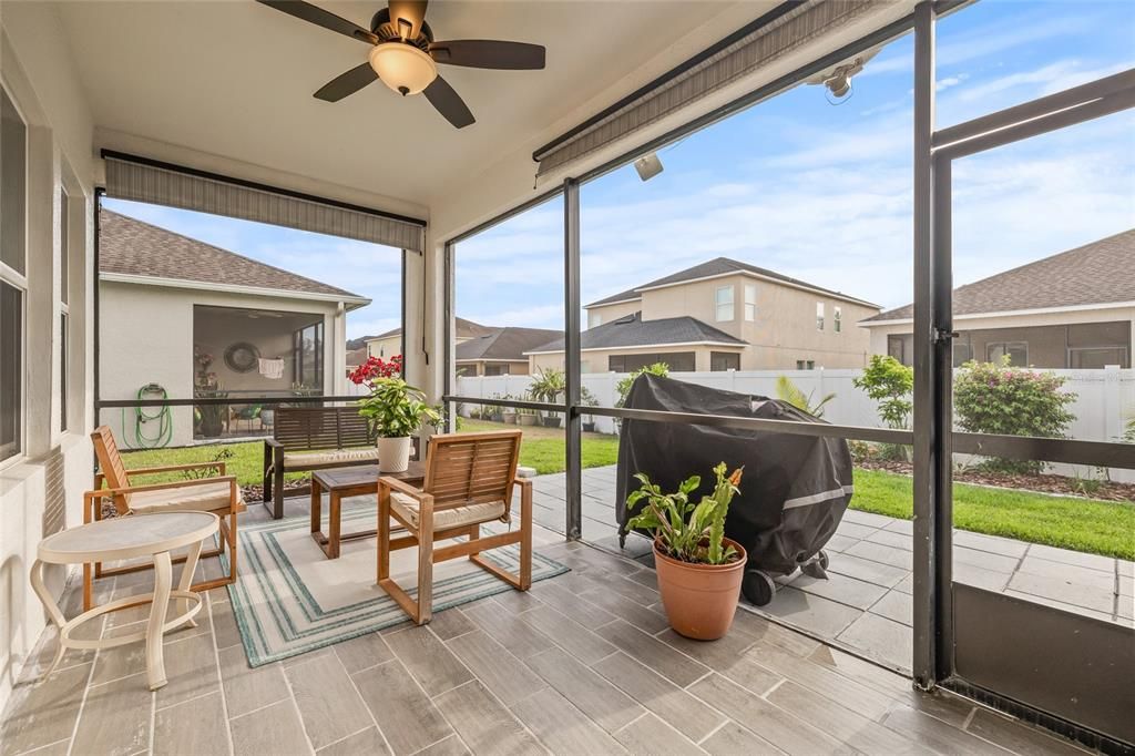 Interior, Sun Room, Wood Texture Flooring