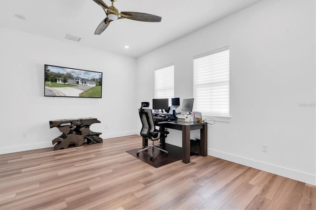 Home Office, Interior, Recessed Lighting, Wood Texture Flooring