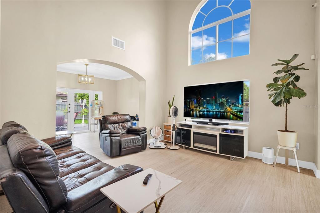Interior, Living room, Pendant Lights, Wood Texture Flooring