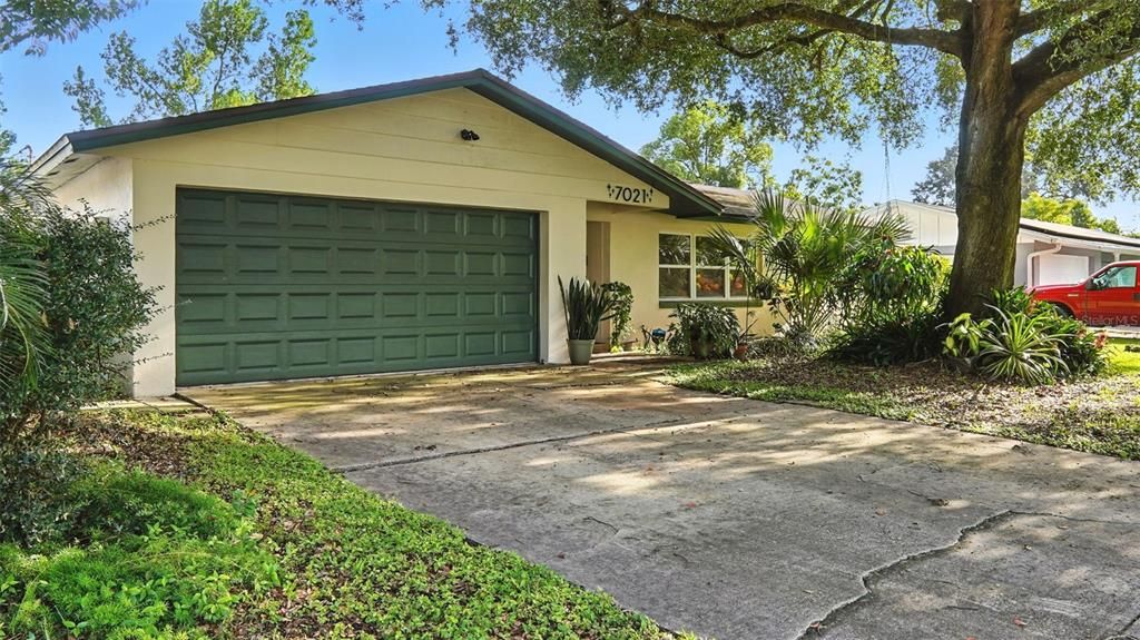 Detached Garage, Exterior