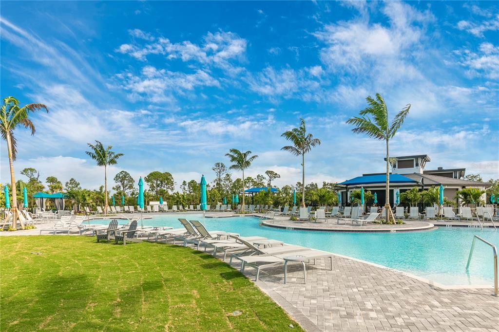 Exterior, Pool