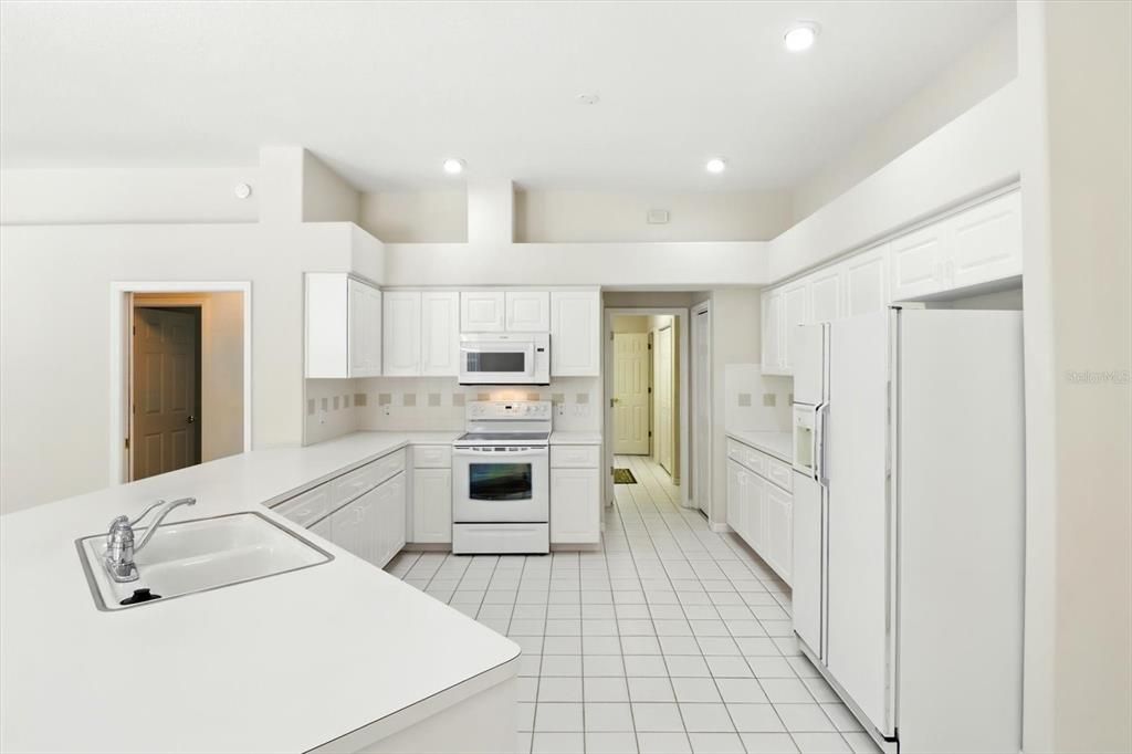 Interior, Kitchen, Recessed Lighting