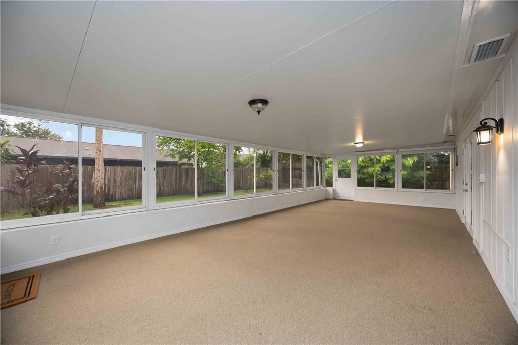 Empty room, Interior, Sun Room