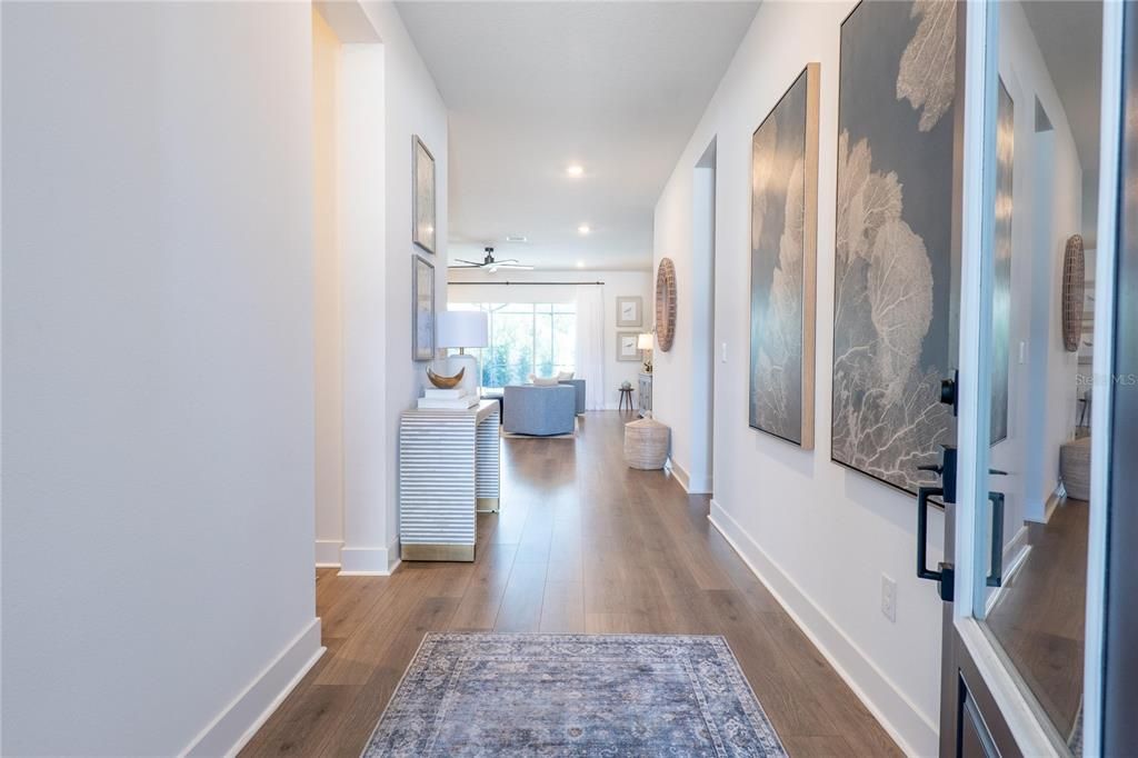 Interior, Recessed Lighting, Wood Texture Flooring